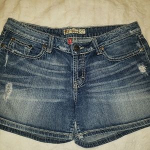 BKE Sabrina jean shorts!